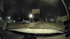 Toledo man leads police on chase that ended in crash, refusing to let others out of the car