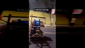 poor tamales vendor