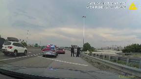 Dashcam shows minivan crashing into Knoxville Police cruiser on the interstate