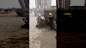 Electric concrete wheelbarrow