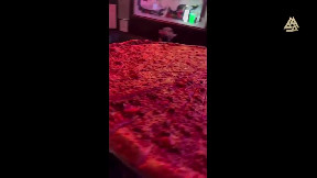 This is what a 157 cm pizza looks like in Texas