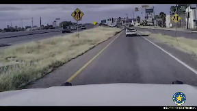 Smuggler arrested after being tased when leading Texas DPS trooper on pursuit with the hood up