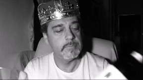 The solitude of kings