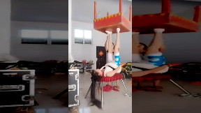 Foot juggling table