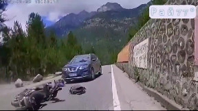 Parallel overtaking