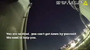 Burglar stuck on tower is rescued by NYPD after assaulting officers