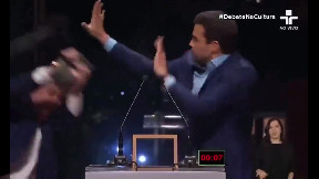 Brazil mayoral candidate hits rival with chair