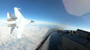 A surprise-Sukhoi makes a close call over Alaska ..
