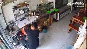 Kitchen gas explosion burns mans pants off